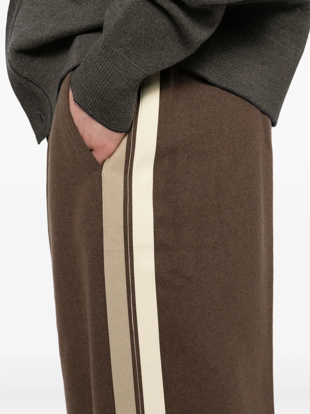 CROQUIS Broek met brokaat-streep Bruin