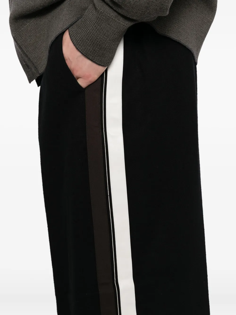 CROQUIS Broek met brokaat-streep Zwart