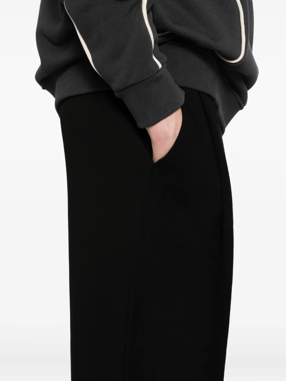 CROQUIS Scimitar broek met split Zwart