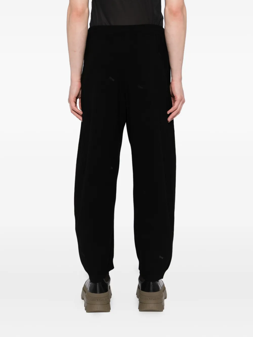 Croquis Elastic Yarn Curved Trousers In Black