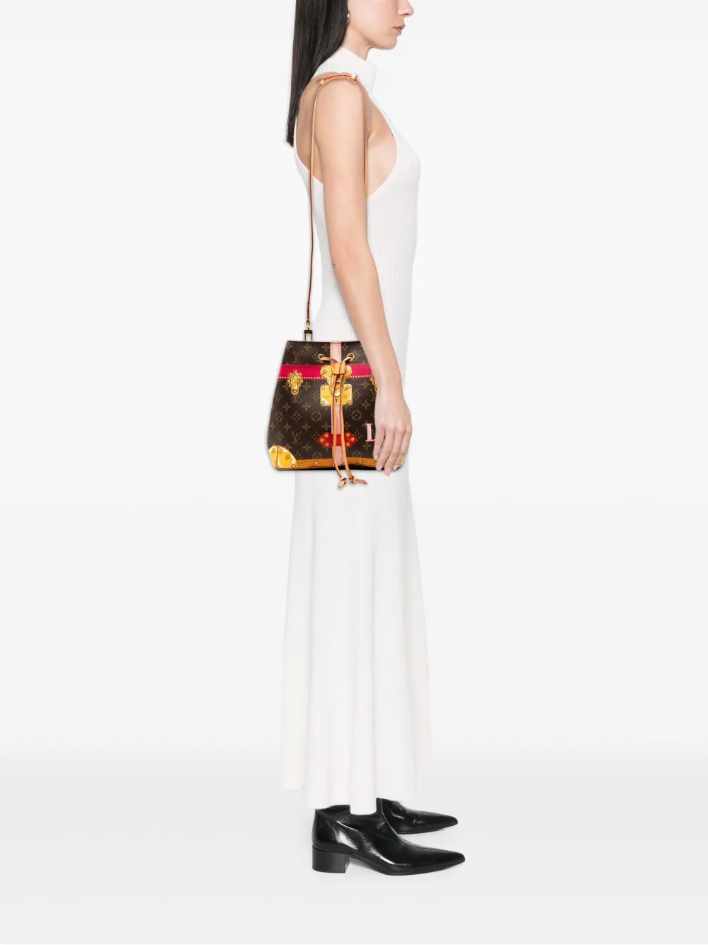 Louis Vuitton Pre-Owned 2018 Monogram Summer Trunks Neonoe bucket bag | Pre-Owned | Image 2