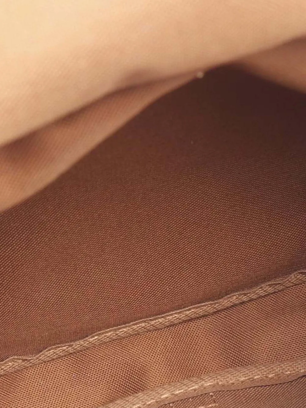 Pre-owned Louis Vuitton 2000 Monogram Saumur 30 Crossbody Bag In Brown