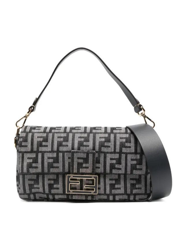 Fendi Baguette Logo Tote Bag in Black