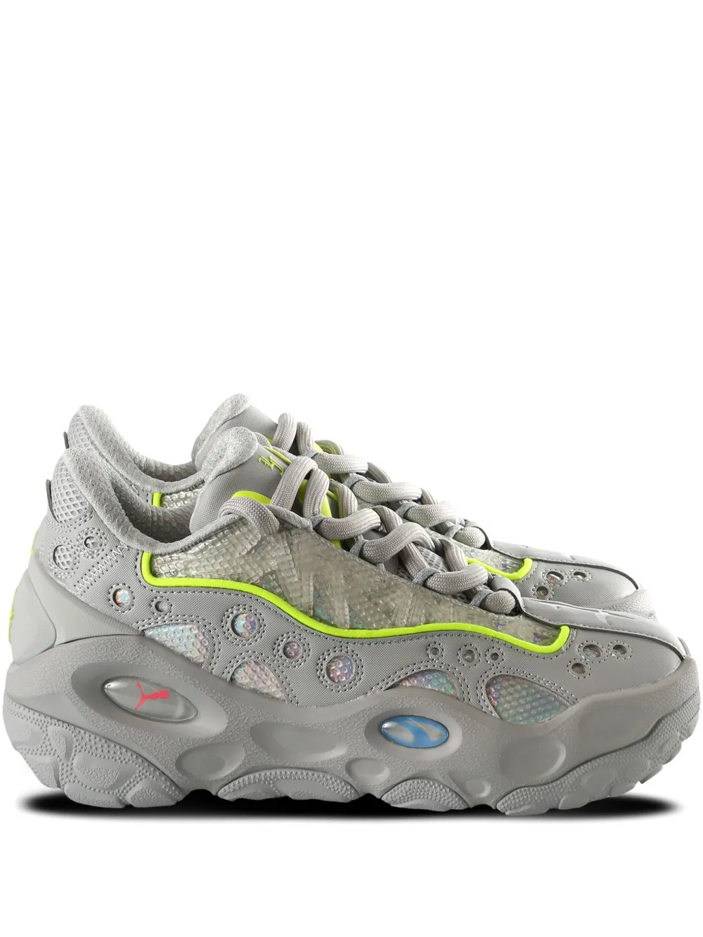 PUMA カットアウト スニーカー - グレー PUMA カットアウト スニーカー - グレー