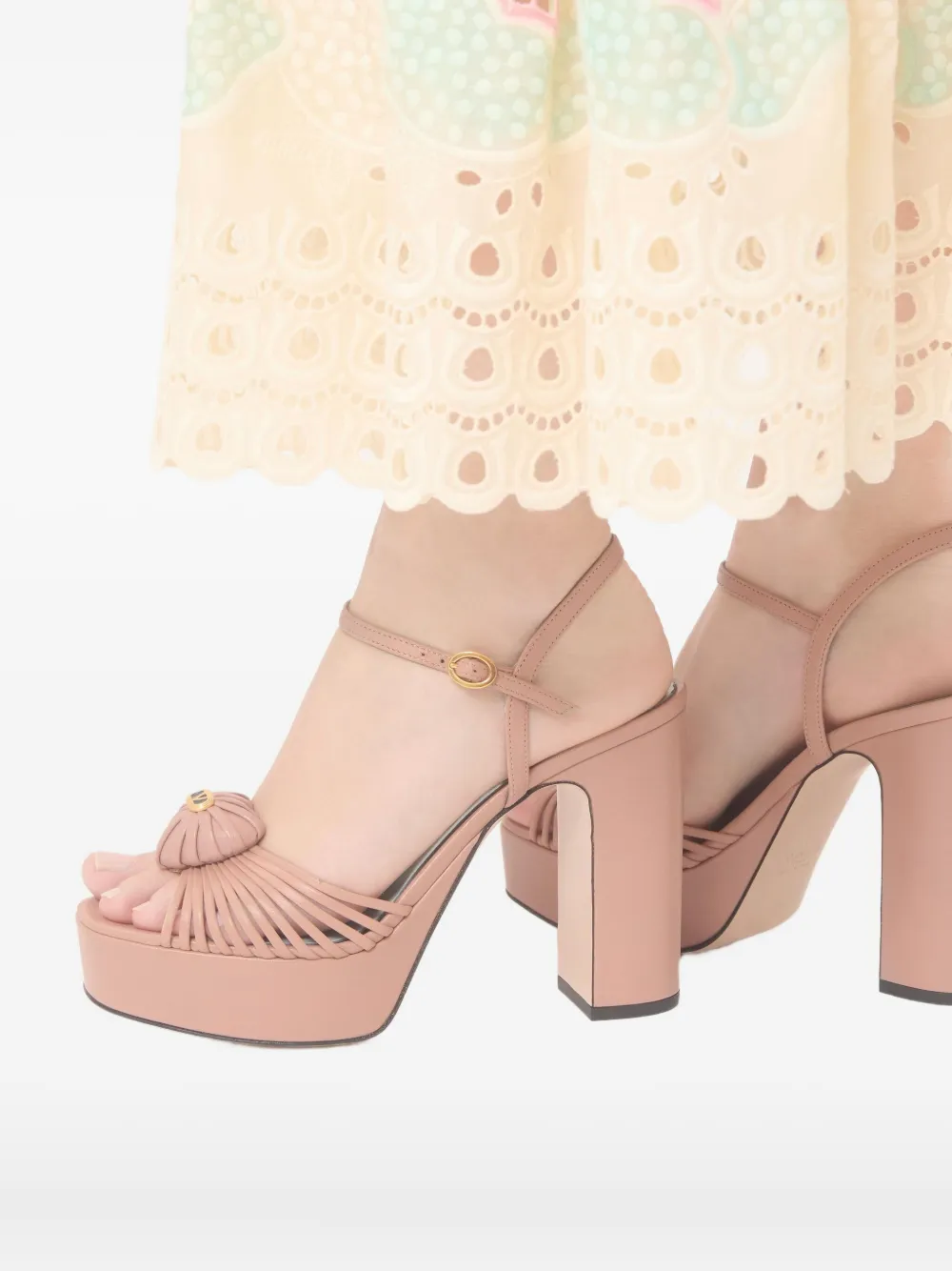 Valentino Garavani 115 mm Royal Heart sandalen met plateauzool Roze