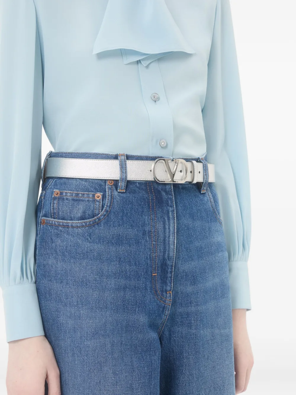 Valentino Garavani Vlogo Signature Belt In Laminated Calfskin 30 Mm Woman Silver 080 In White