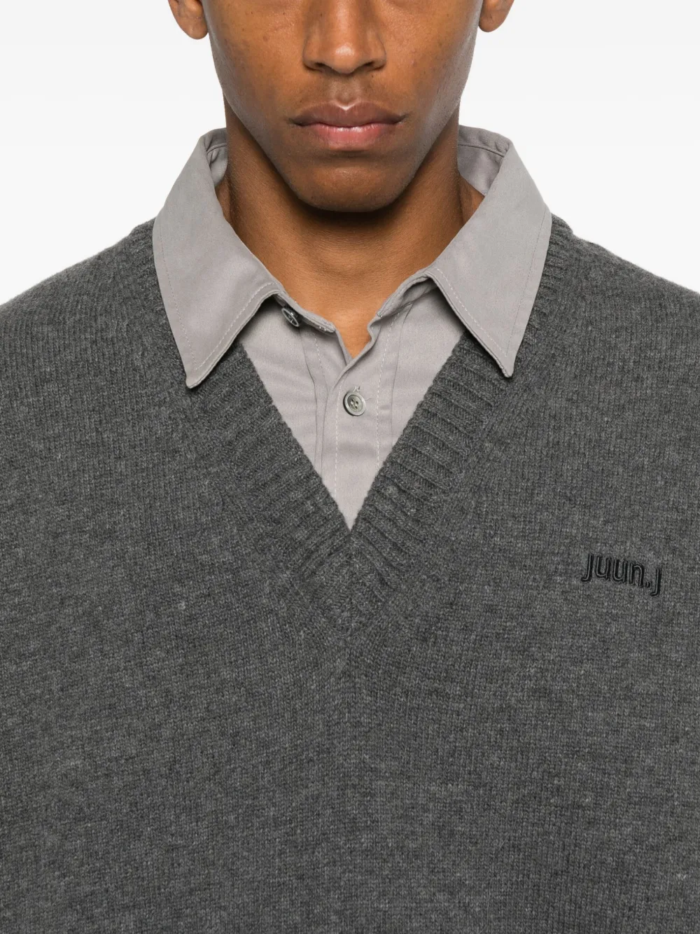 Juun.J Sweater met logo Grijs