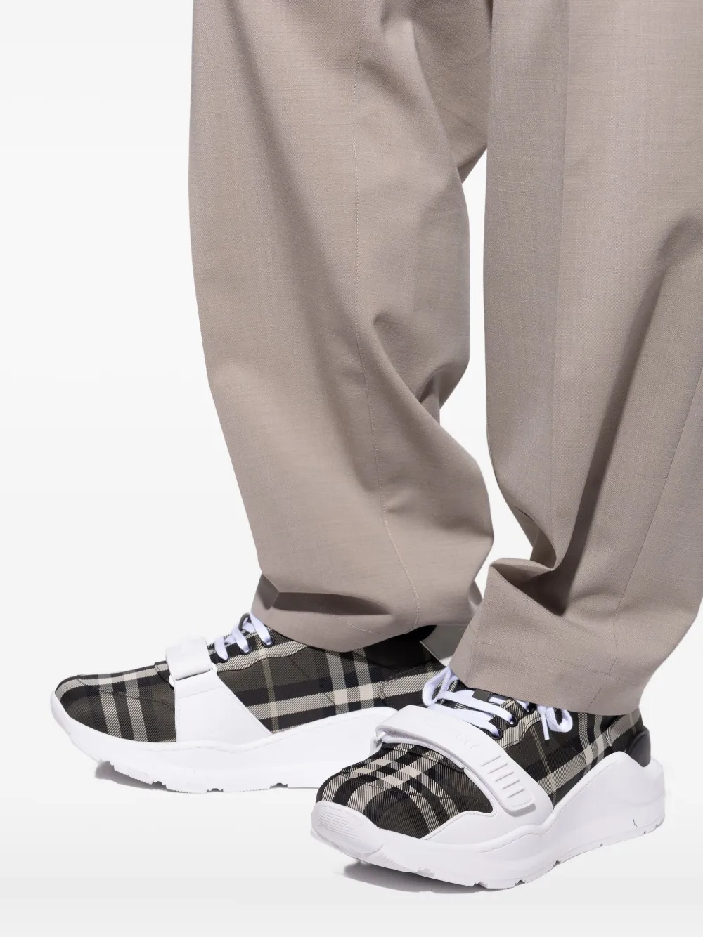 Burberry Sneakers met geruite band Groen