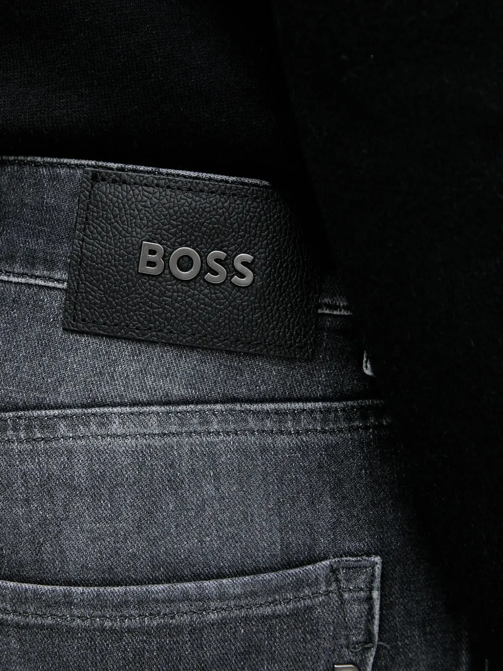 Hugo Boss Logo-patch Jeans In Gray