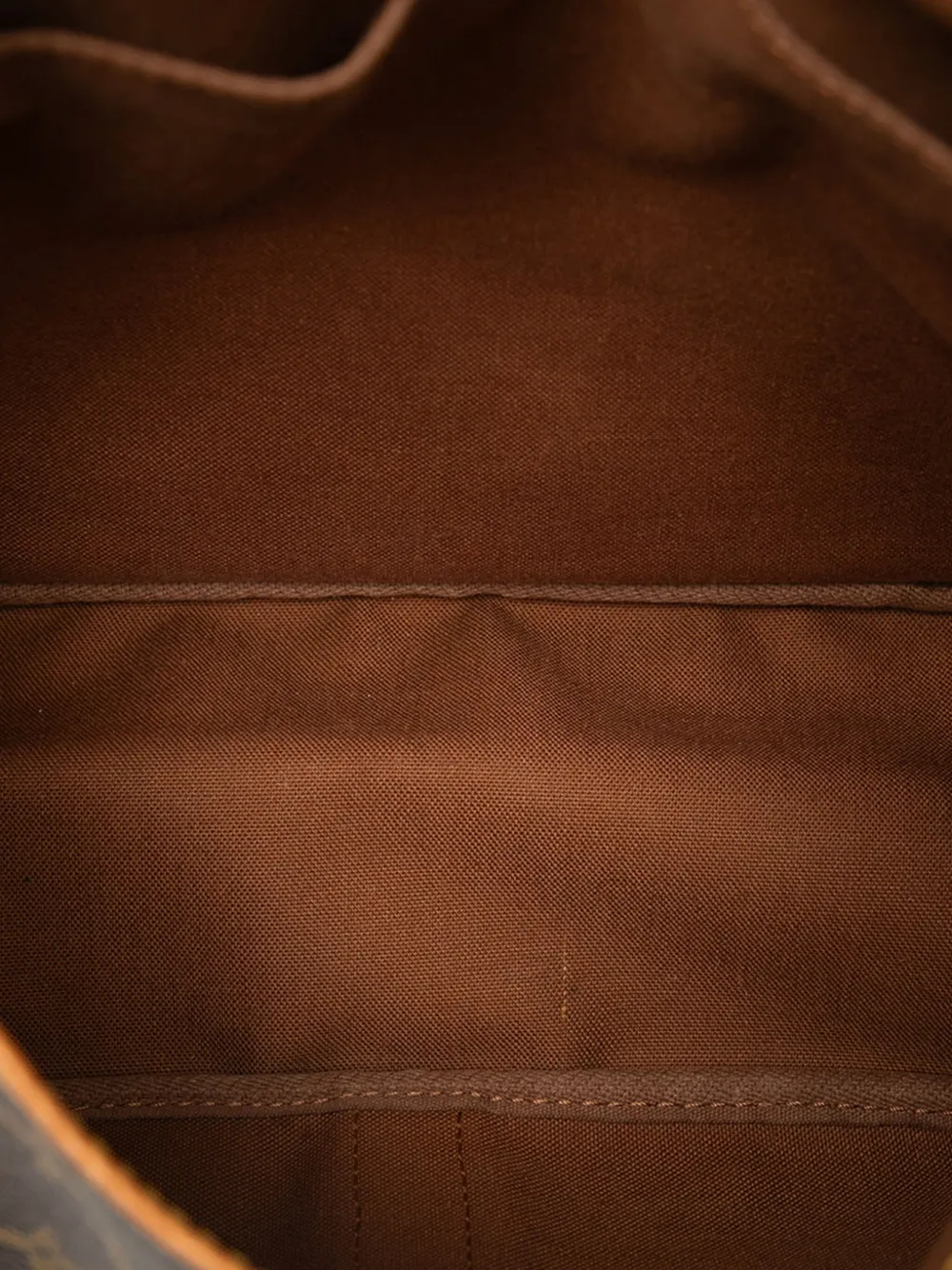 Pre-owned Louis Vuitton 1990 Monogram Saumur 35 Crossbody Bag In Brown