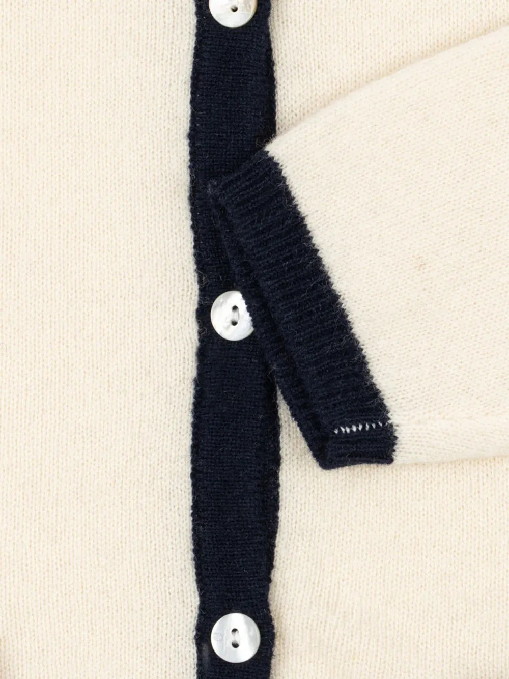 Konges Sløjd Vest met knoopsluiting en strik Beige