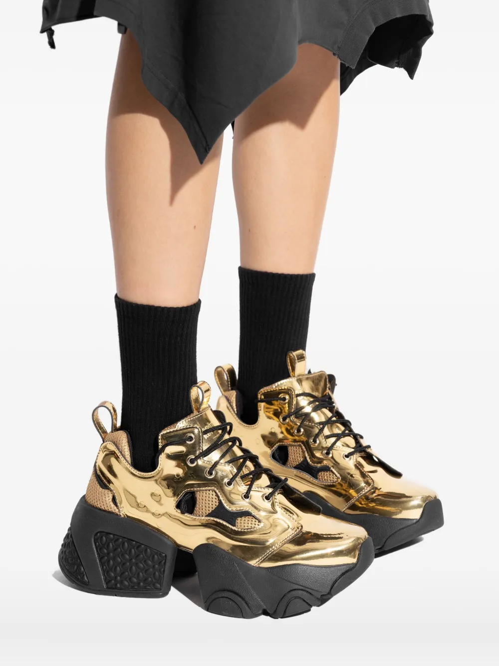 Noir Kei Ninomiya x Comme des Garçons cut-out platform sneakers Goud