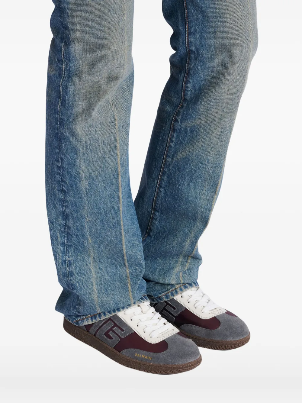 Balmain Suède sneakers met logo Grijs