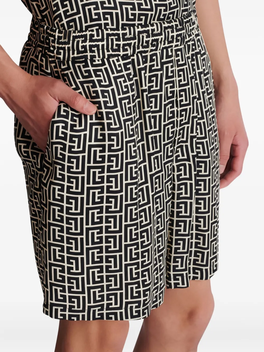 Balmain Zwembroek met monogram-patroon Zwart