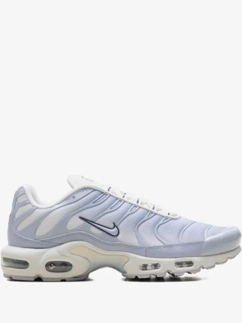Nike Air Max Plus lace-up sneakers