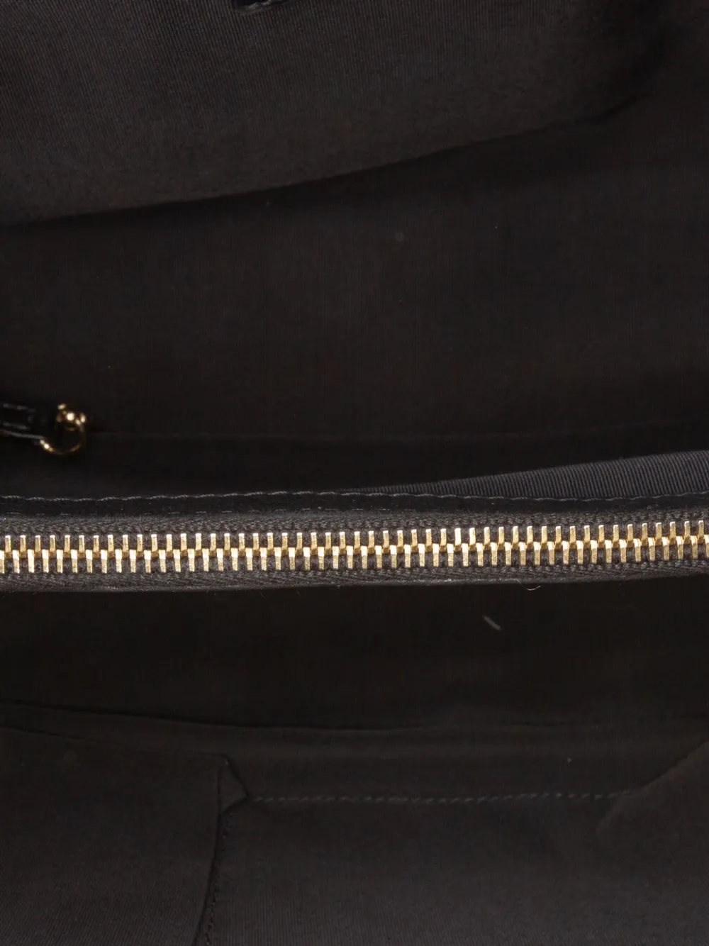 CHANEL Pre-owned 2010-2011 Small Quilted Calfskin Chain Me Tote Bag In Black