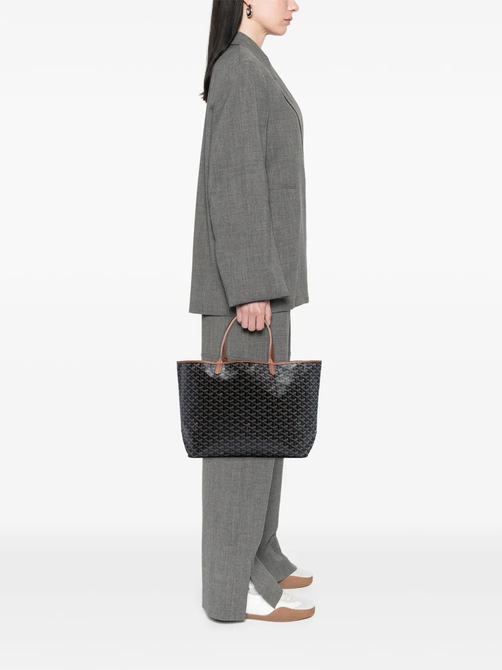 Pre-owned Goyard 2018 Ine Saint Louis Gm Tote Bag In Black