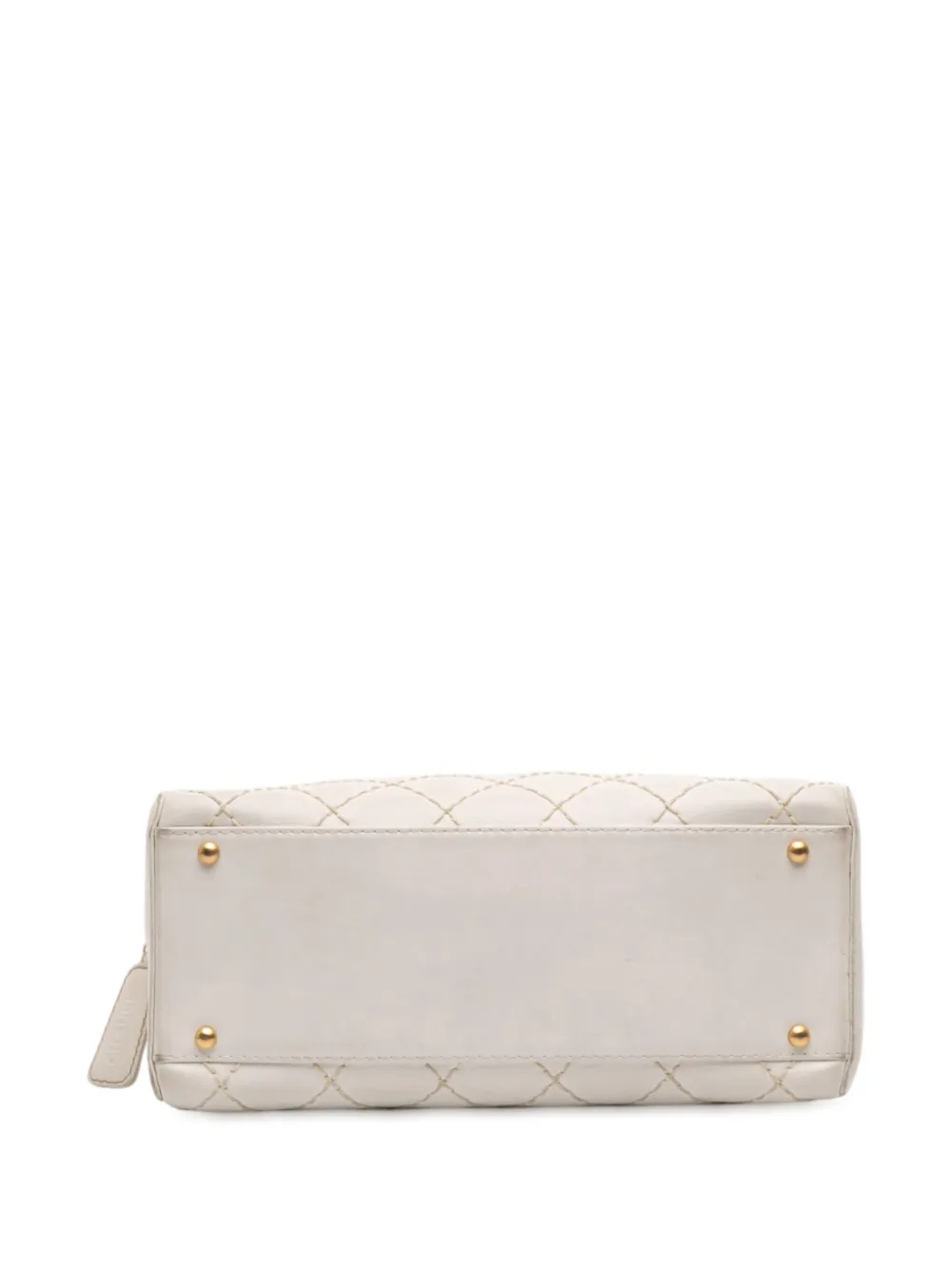 Pre-owned Chanel 2000-2002 Cc Lambskin Wild Stitch Handbag In White