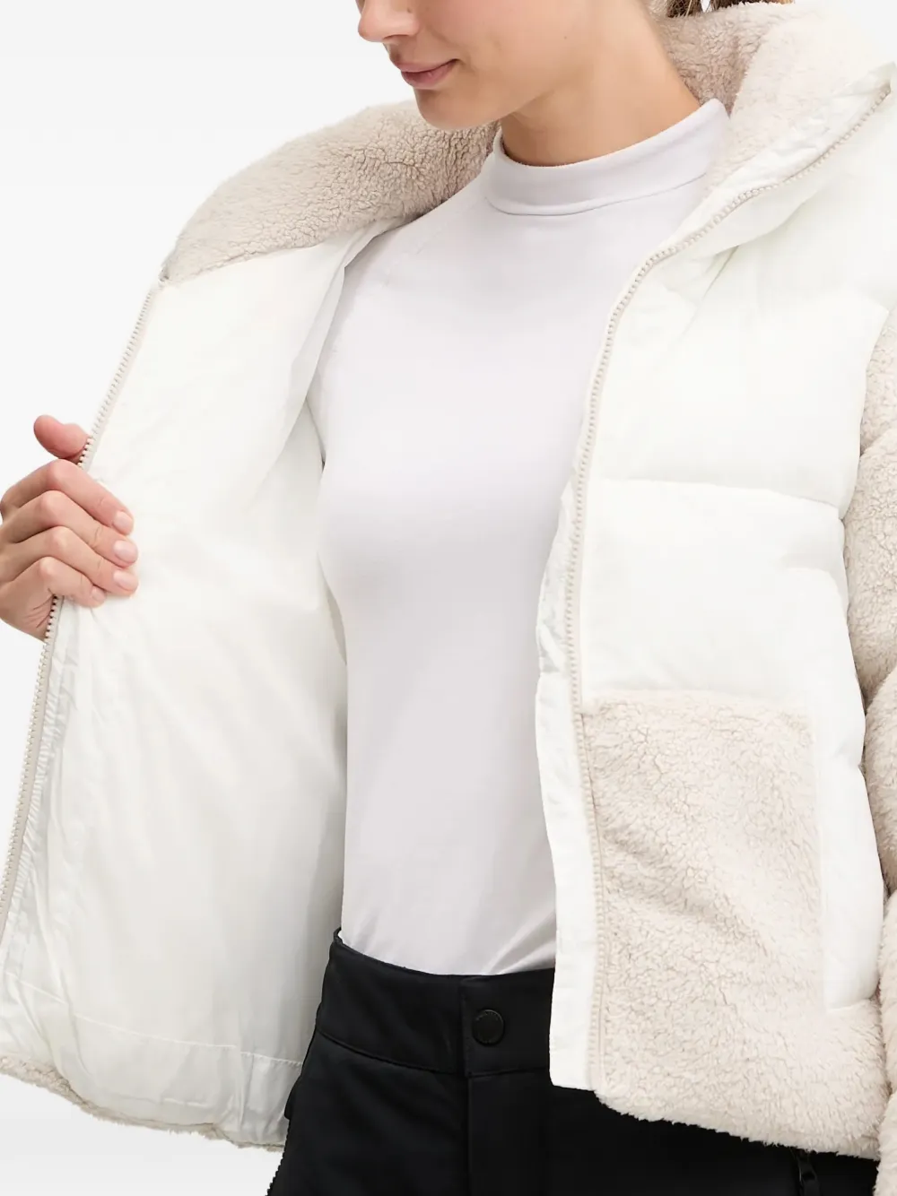 Columbia Leadbetter Point™ Panelled Jacket In White