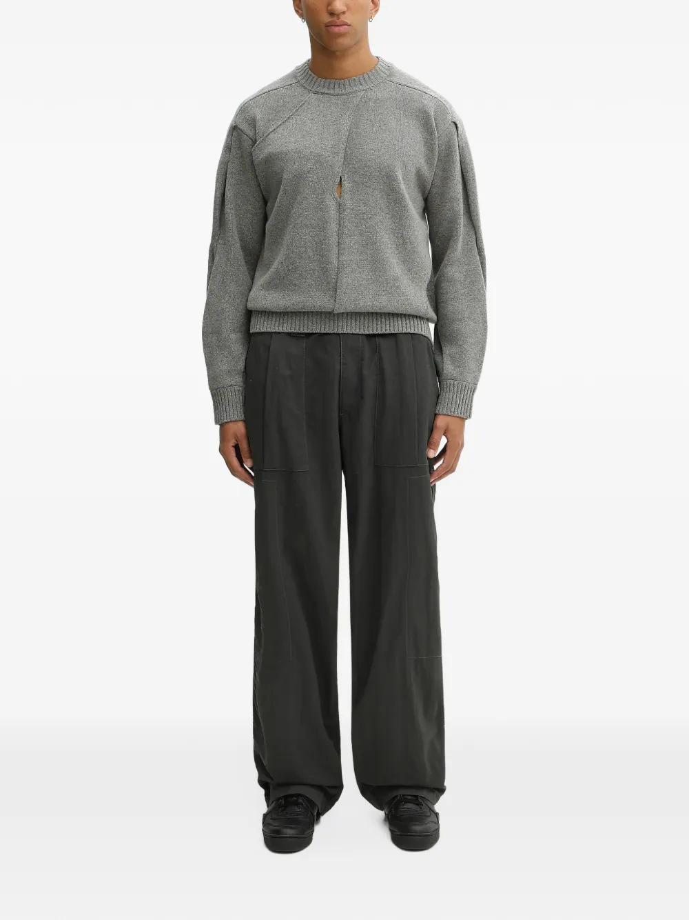 C.P. Company logo-patch straight-leg trousers Grijs