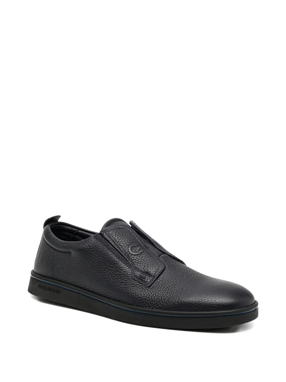 Ferragamo logo-engraved leather loafers - Zwart