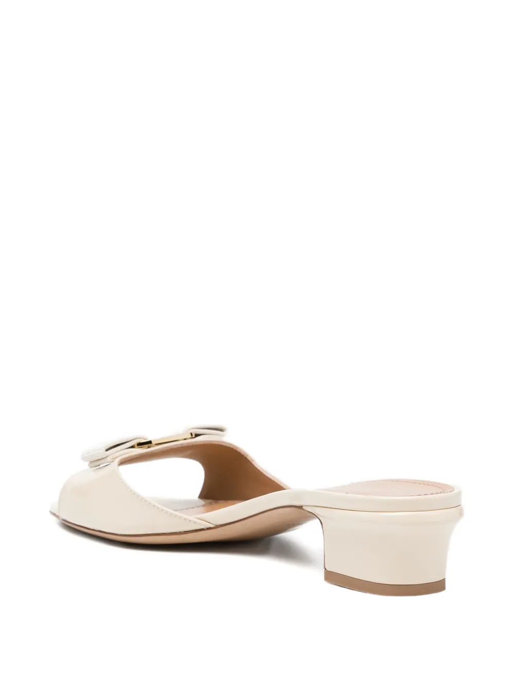 Ferragamo 40 mm Vara sandalen met strik Beige
