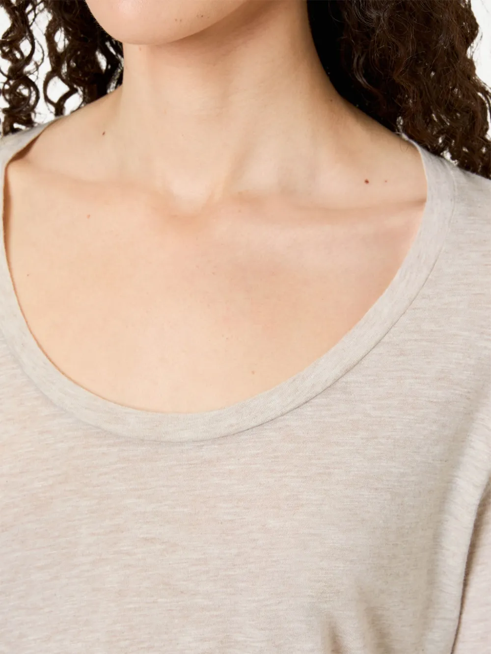 American Vintage Jacksonville Long-sleeved Scoop-neck T-shirt In Neutral