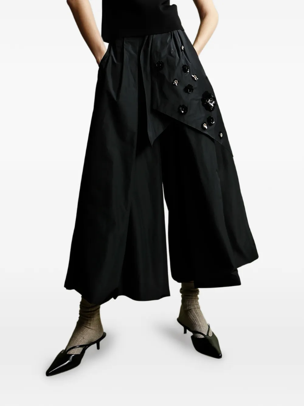 PSOPHIA floral-appliqué wide-leg culottes - Zwart