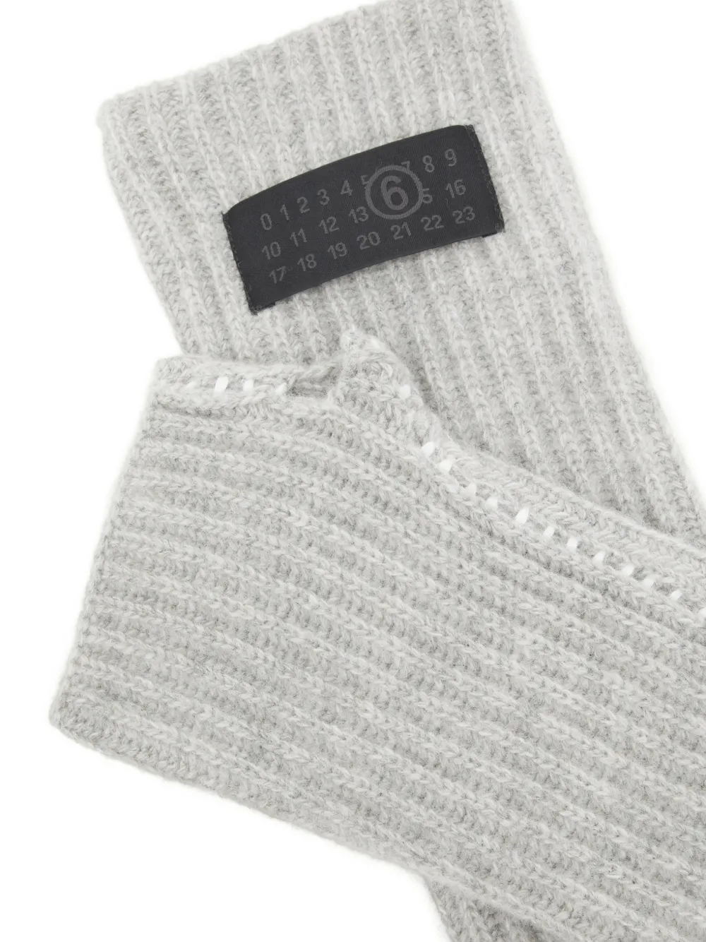 Mm6 Maison Margiela Logo-patch Gloves In Gray