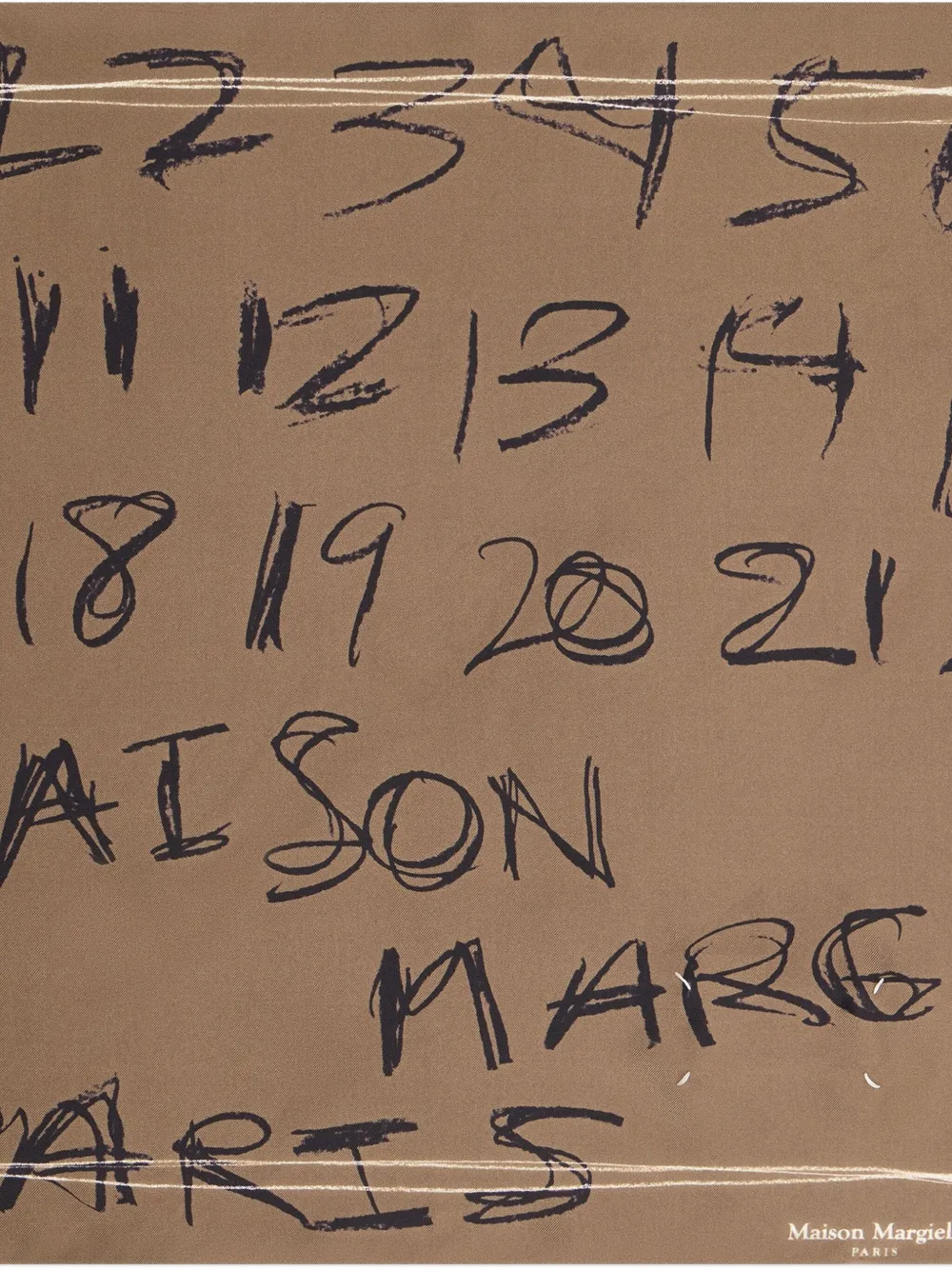 Maison Margiela Number Print Foulard - Bruin