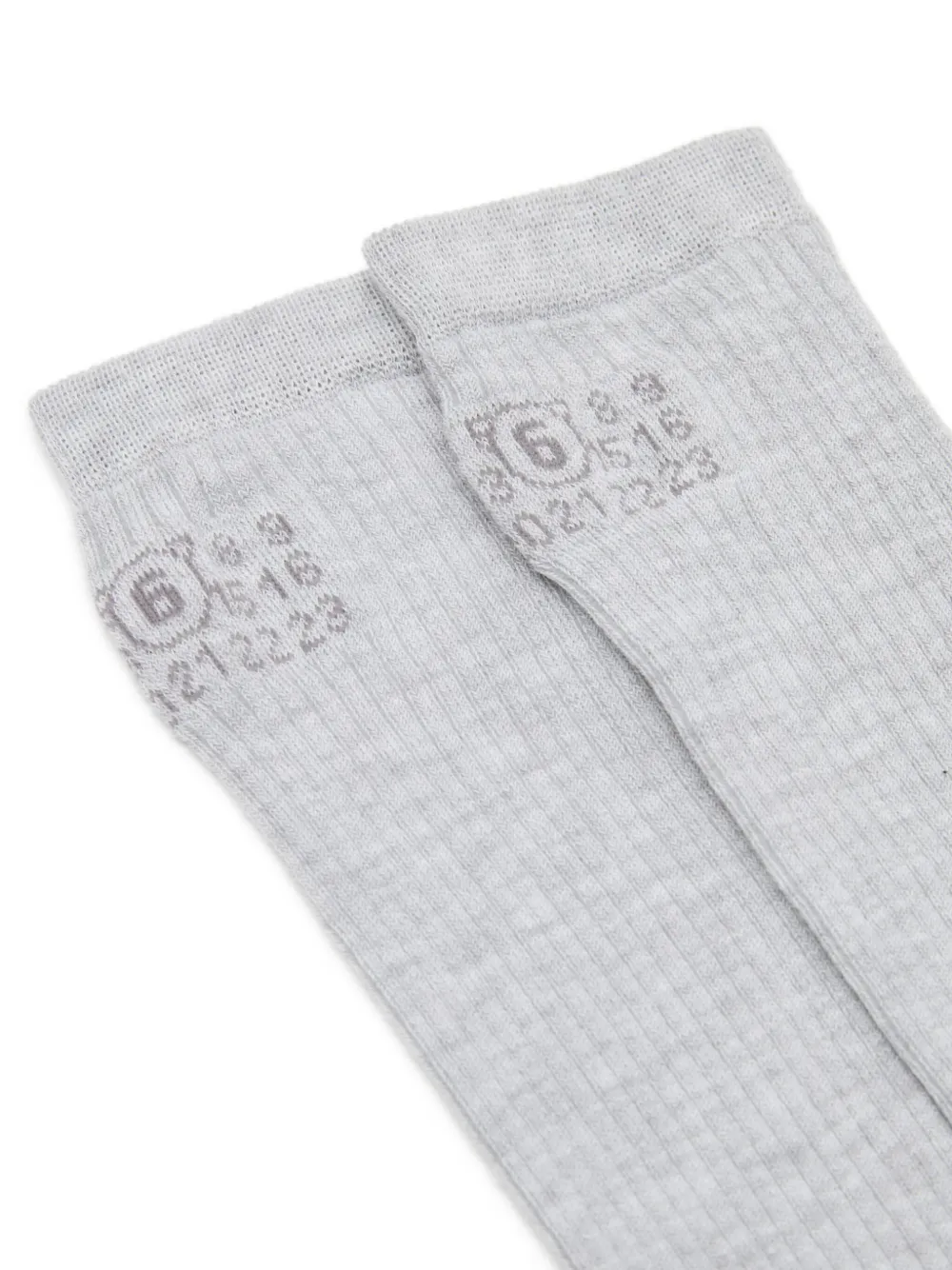 Mm6 Maison Margiela Ribbed Logo Socks In Gray