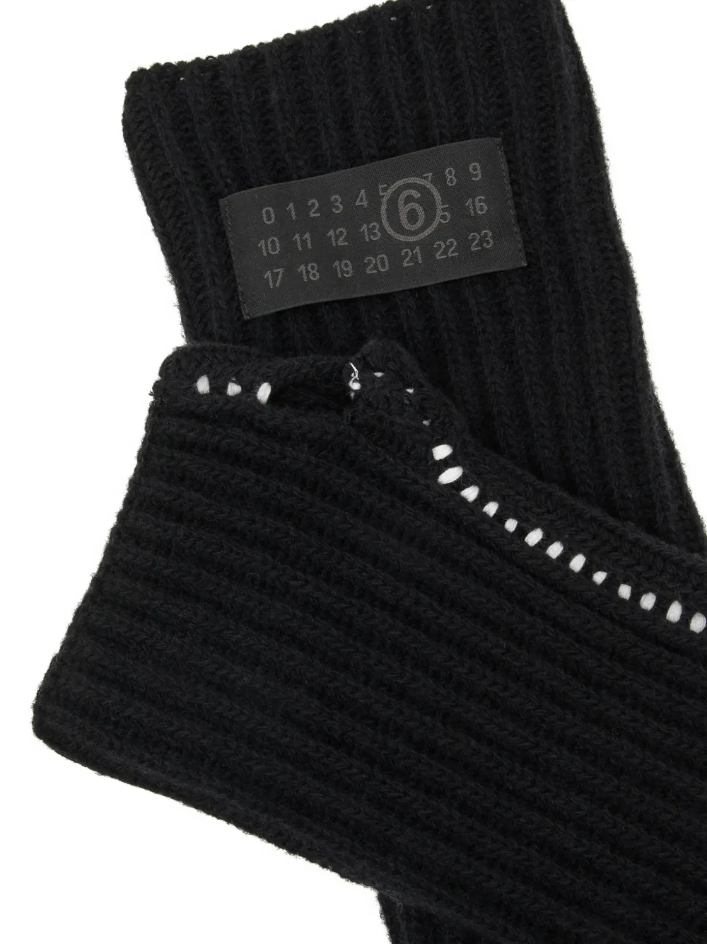 Mm6 Maison Margiela Label Detail Gloves In Black
