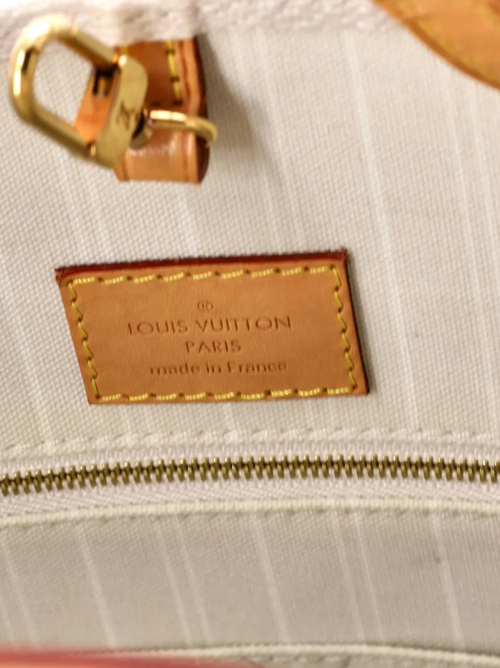 Pre-owned Louis Vuitton Onthego By The Pool Monogram Giant Gm Tote Bag In Neutral