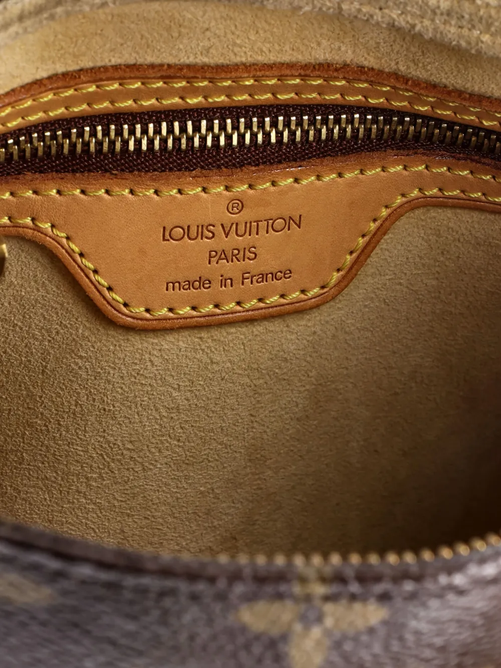 LOUIS VUITTON Pre-owned Looping Handbag Monogram Canvas Mm Satchel In Brown