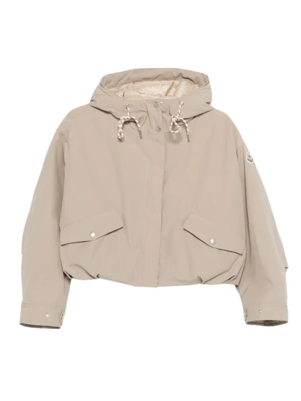 【新品】MONCLER ロゴパッチ ドローコード ナイロンジャケット Moncler ロゴパッチ フーデッドジャケット | ニュートラル | FARFETCH JP