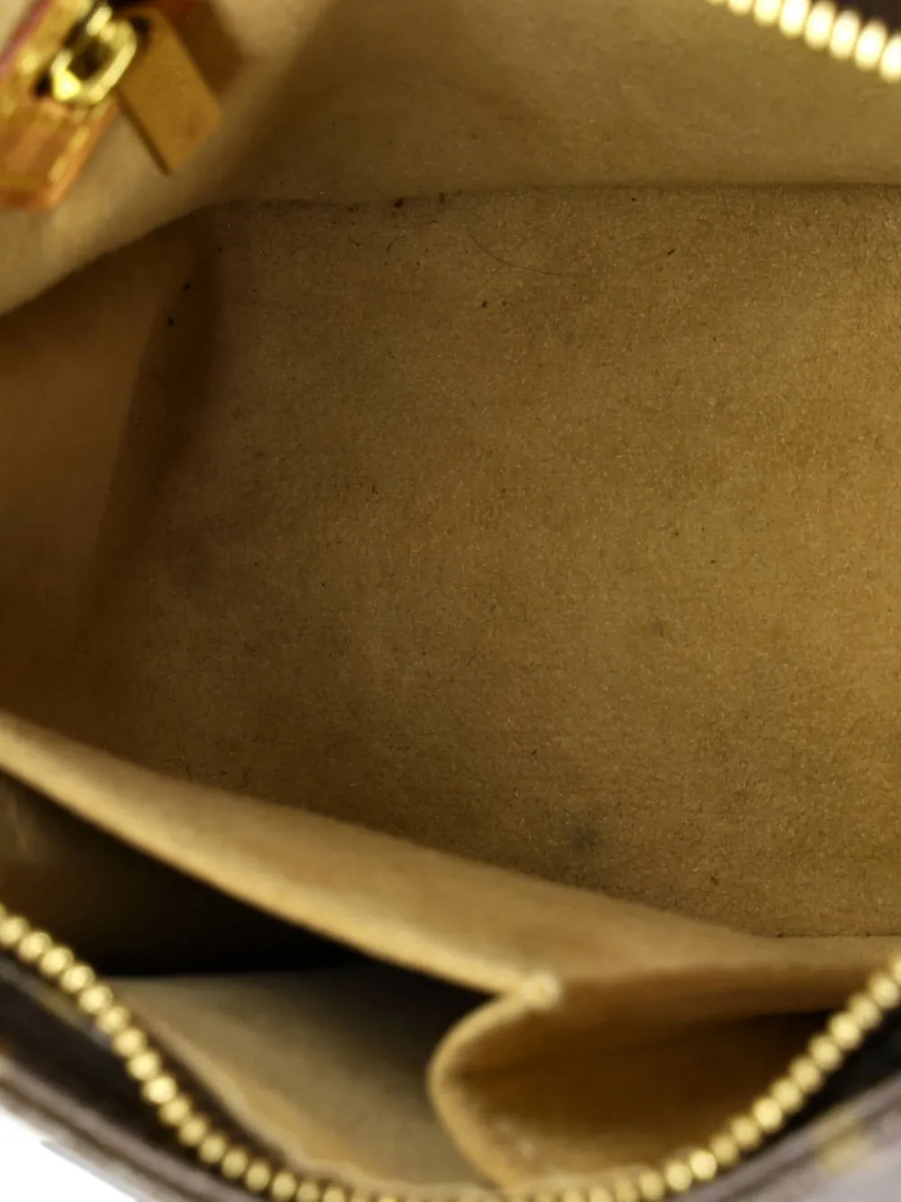 LOUIS VUITTON Pre-owned Looping Handbag Monogram Canvas Mm Satchel In Brown