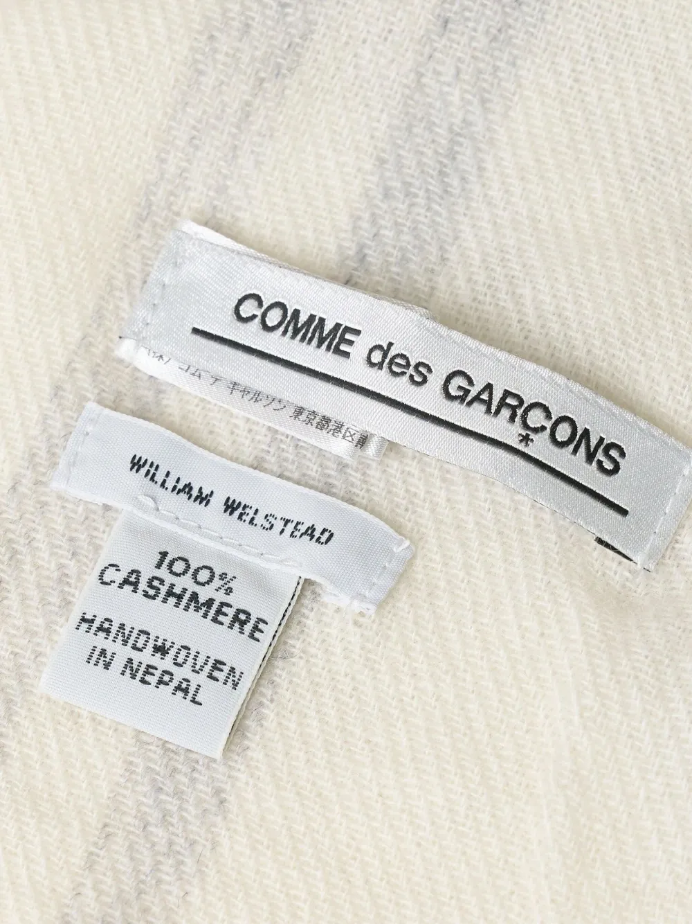 Comme Des Garçons x William Welstead sjaal met streepdetail Beige