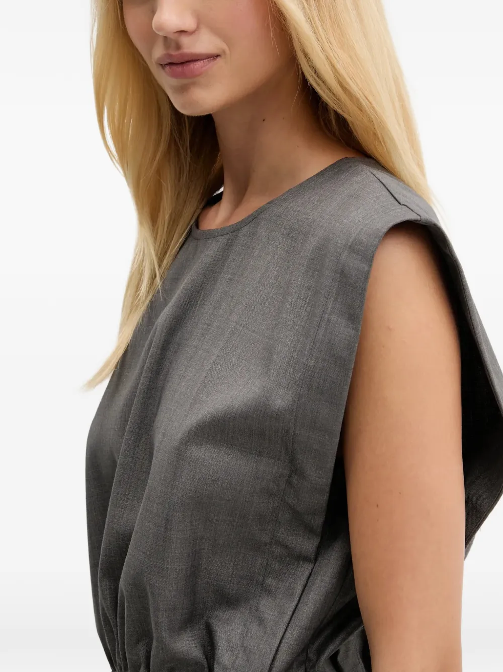 Gestuz GZeffy blouse met tonale riem Grijs