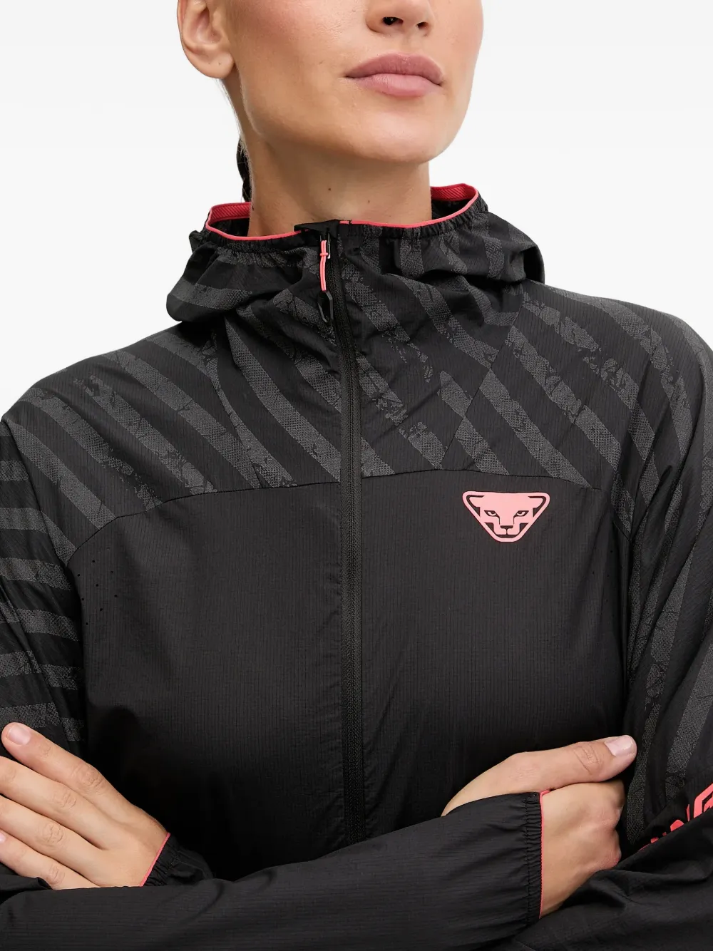 DYNAFIT Trail Reflective Wind lichtgewicht jack met capuchon Zwart