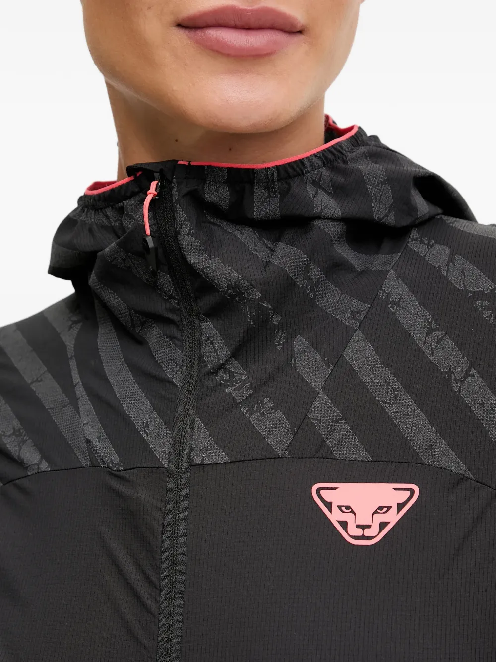 DYNAFIT Trail Reflective Wind lichtgewicht jack met capuchon Zwart