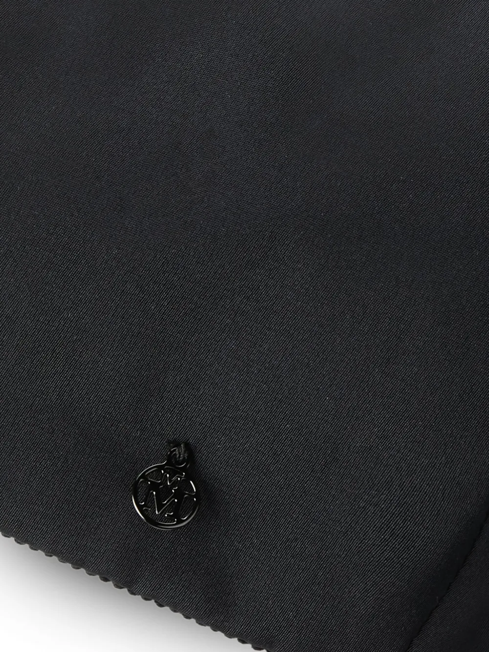 Maison Michel Emy baret met logoplakkaat - Zwart