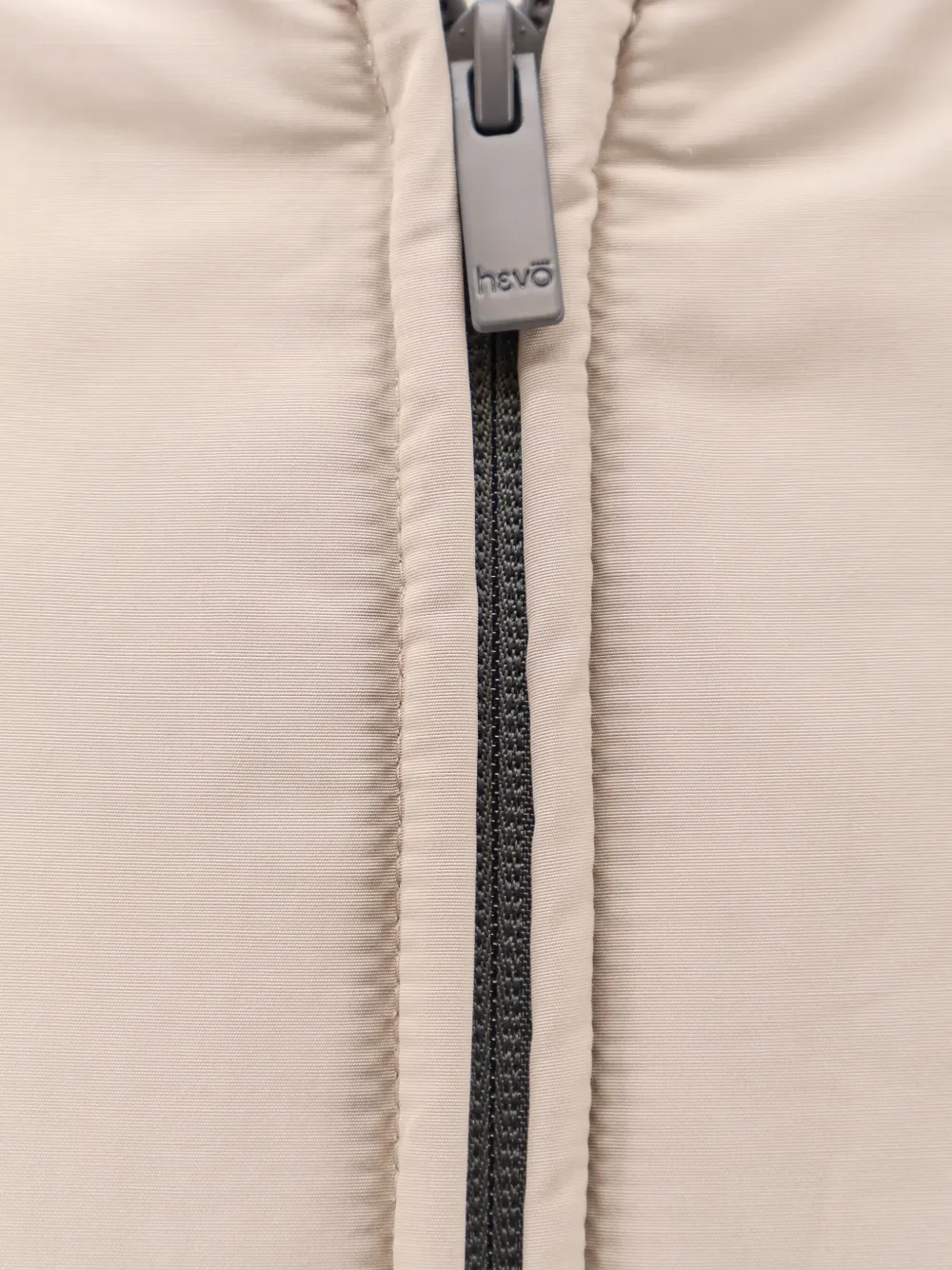 Hevo Gewatteerde jas met rits Beige