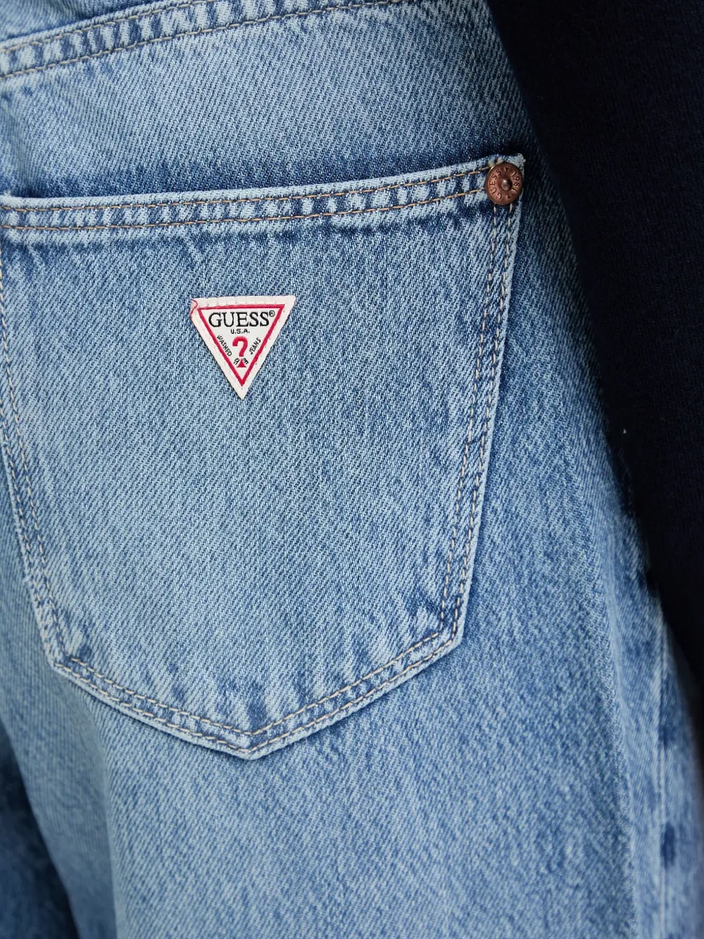 Guess Usa Asymmetric Jeans In Blue