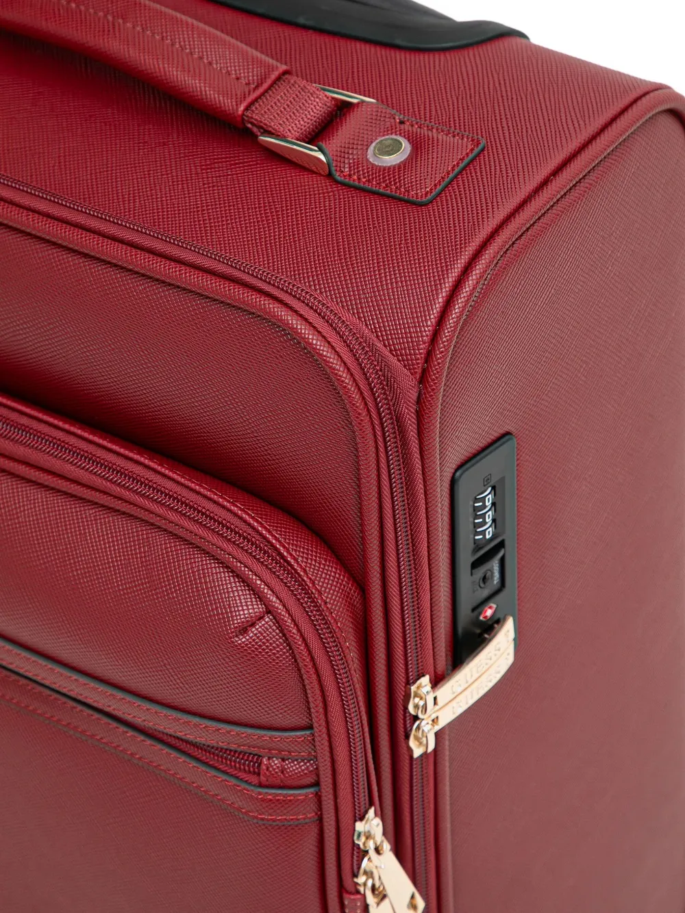 Guess Usa Norom Luggage In Red