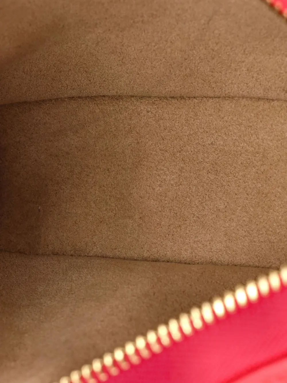 Pochette Troca Damier Quilted Lambskin Mm Shoulder Bag