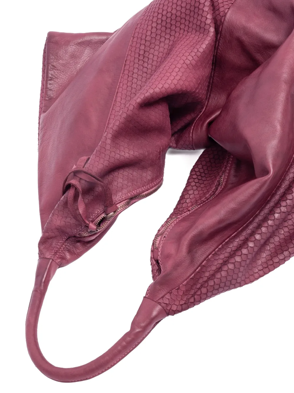 Sommet Snakeskin-embossed Shoulder Bag In Red