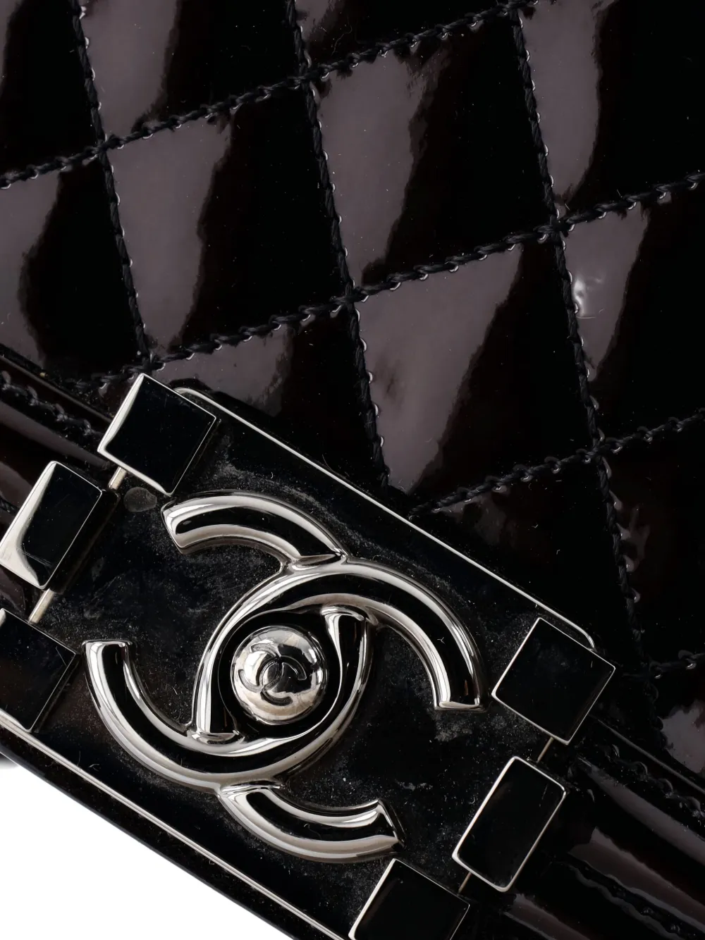 Pre-owned Chanel Boy Flap Quilted Shoulder Bag In Black