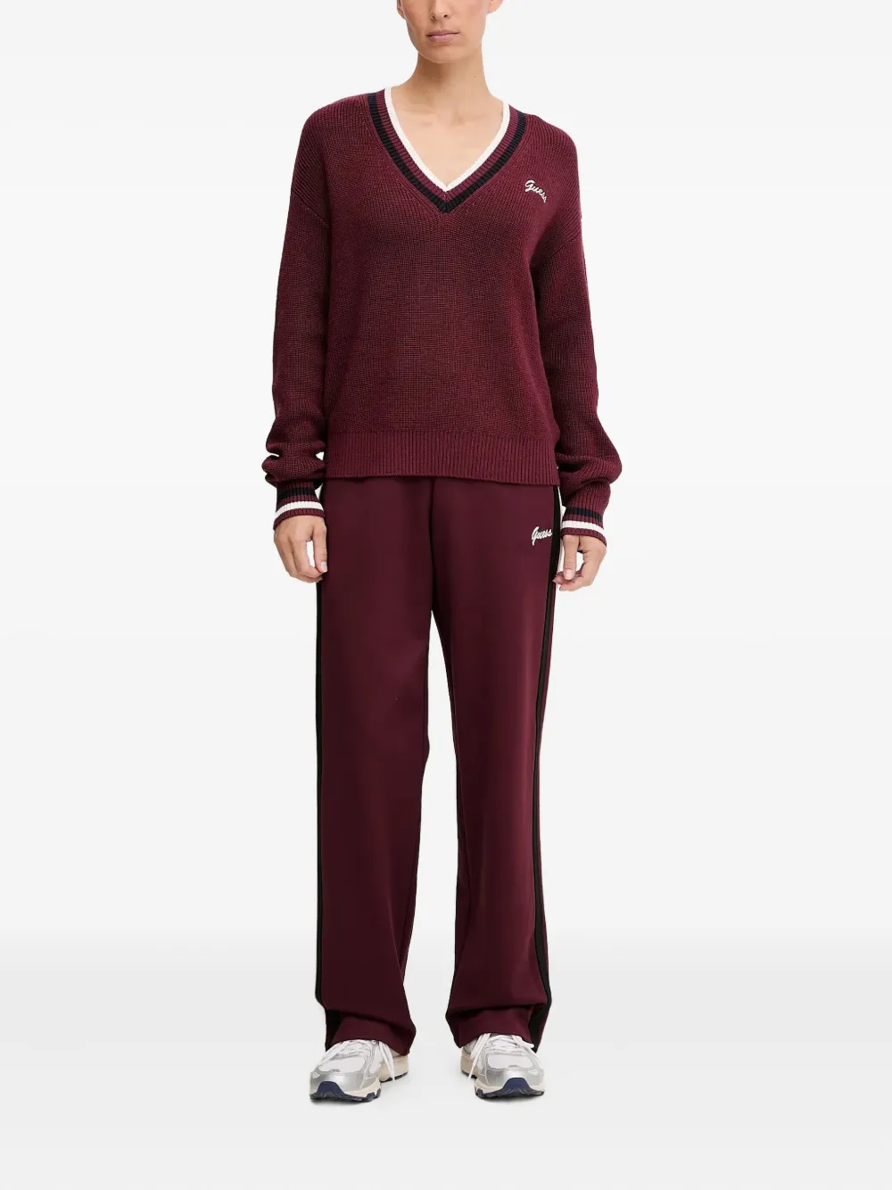 GUESS USA Gestreepte trui met V-hals Rood