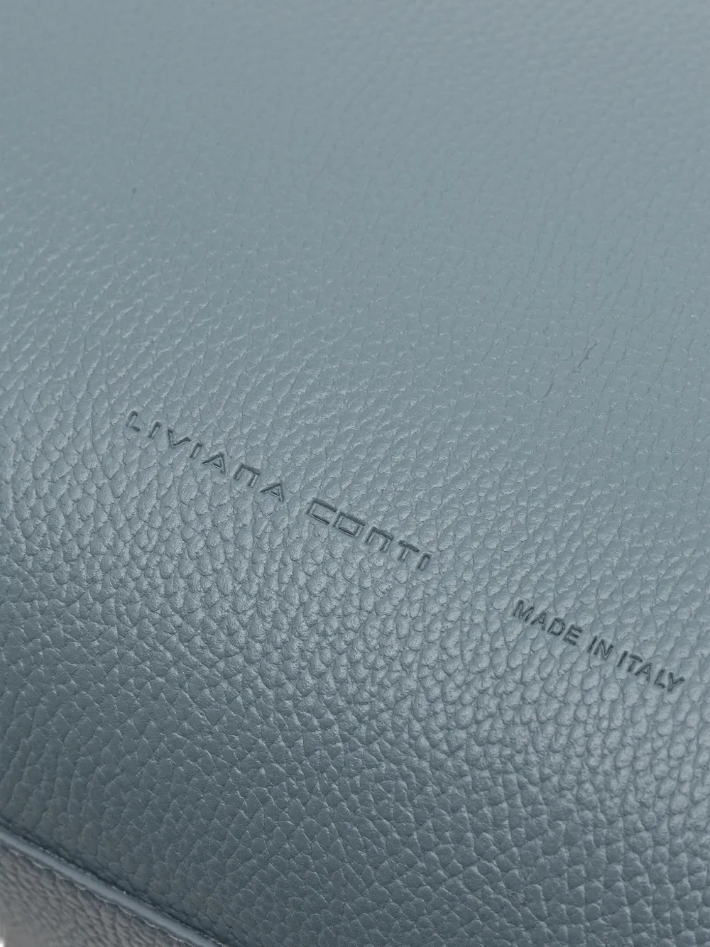 Liviana Conti Leather Tote Bag In Blue