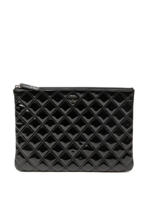 CHANEL Pre-Owned 2014-2015 Medium Quilted Patent O Case clutch bag